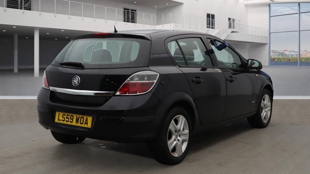 Used Vauxhall Astra 2009 for sale - 76437149: Photo 5