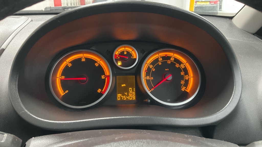 Used Vauxhall Corsa 2012 for sale - 77165181: Photo 11