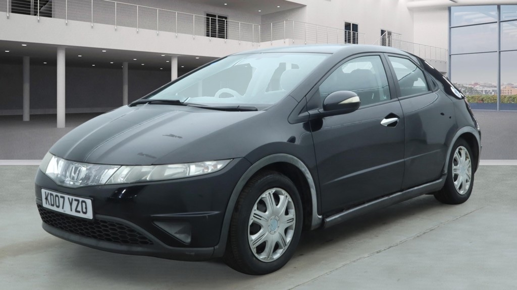 Used Honda Civic 2007 for sale - 77460350: Photo 2