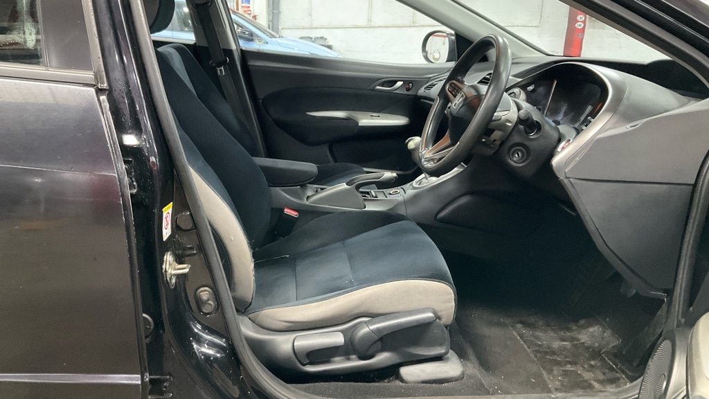 Used Honda Civic 2007 for sale - 77460350: Photo 9