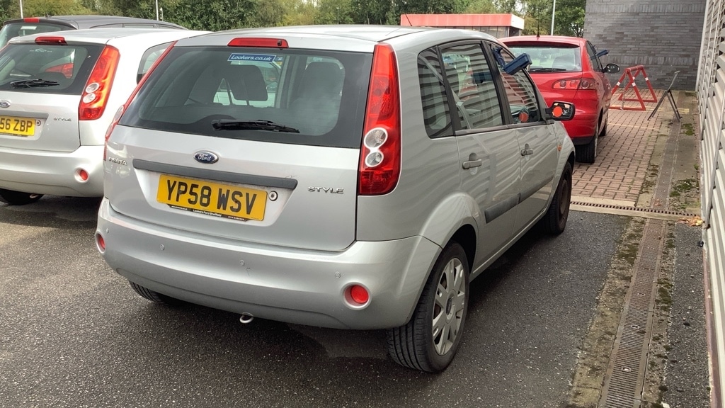 Vehicle 5