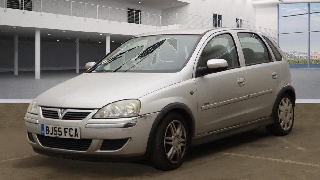 Used Vauxhall Corsa 2005 for sale - 76578196: Photo 2