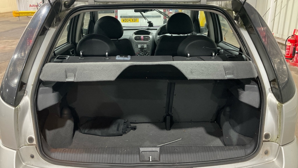 Used Vauxhall Corsa 2005 for sale - 76578196: Photo 8