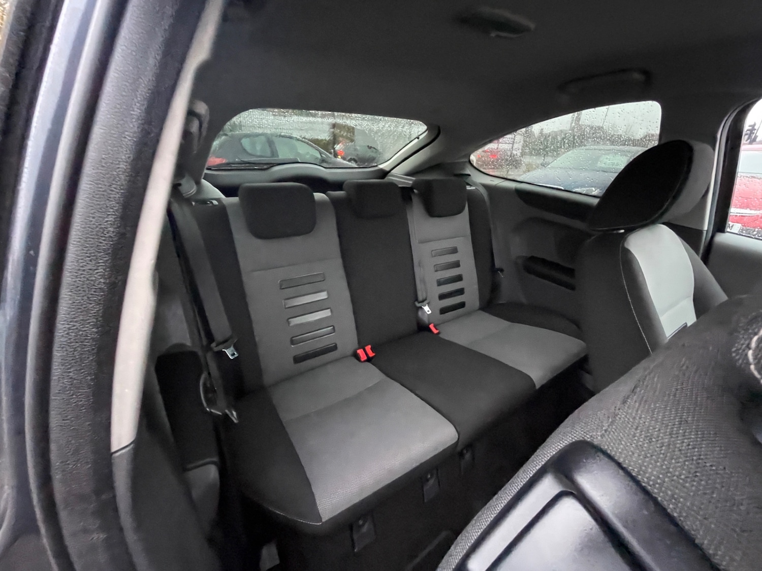 Used Ford Focus 2011 for sale - 76437118: Photo 15