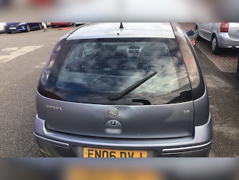 Used Vauxhall Corsa 2006 for sale - 76517634: Photo