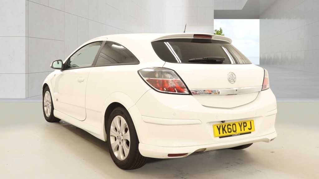 Used Vauxhall Astra 2010 for sale - 78197165: Photo 3