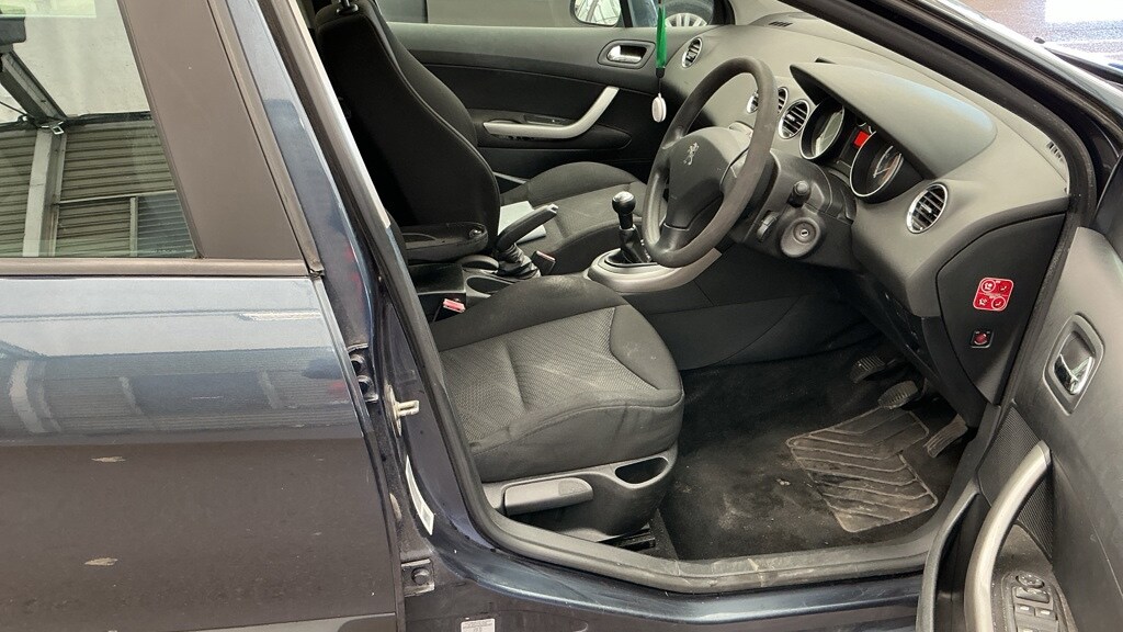 Used Peugeot 308 2012 for sale - 78197180: Photo 9