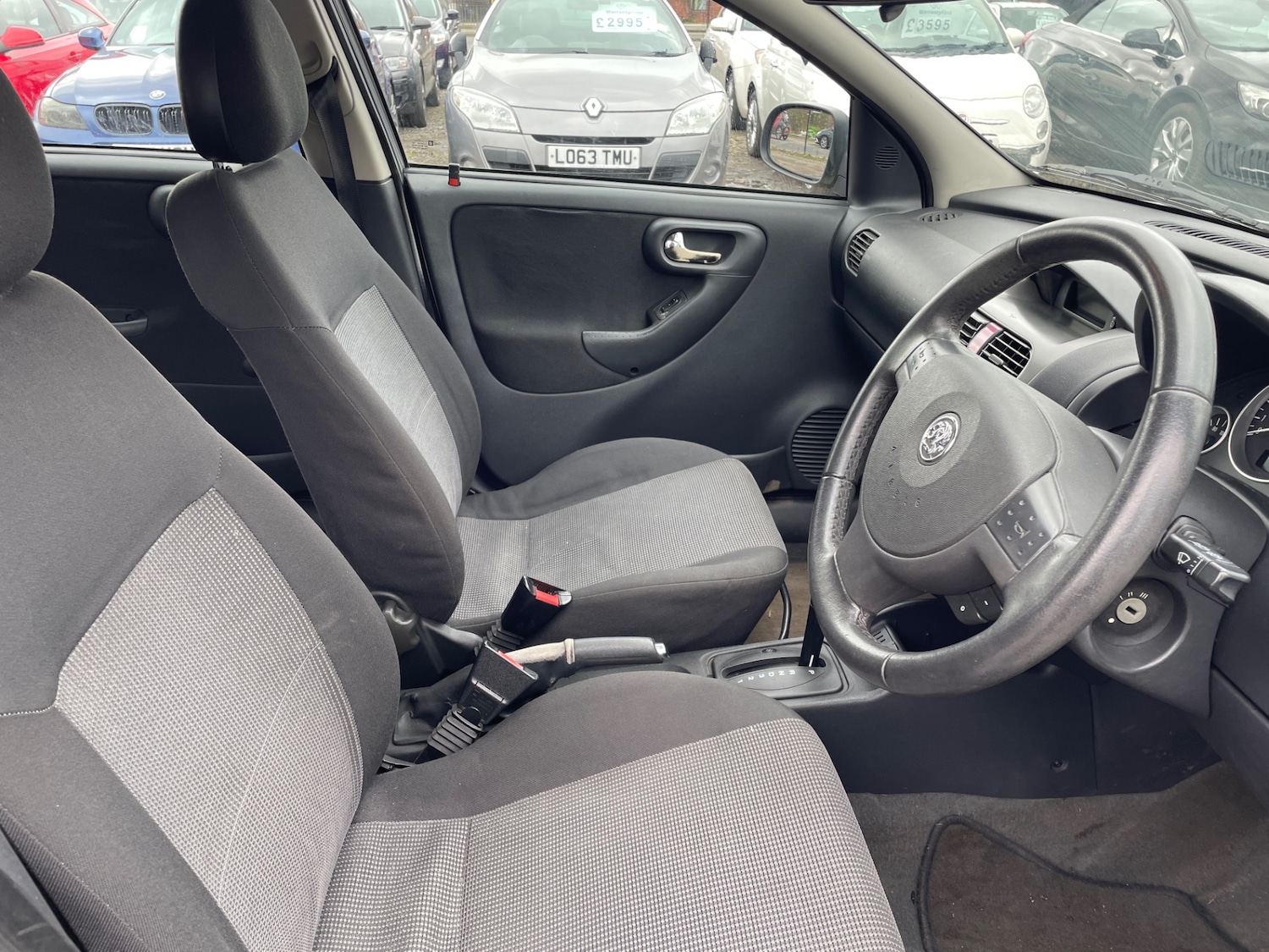 Used Vauxhall Corsa 2005 for sale - 77635378: Photo 14