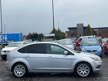 Used Ford Focus 2010 for sale - 75794449: Photo
