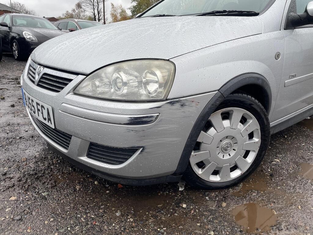 Used Vauxhall Corsa 2005 for sale - 77024071: Photo 11