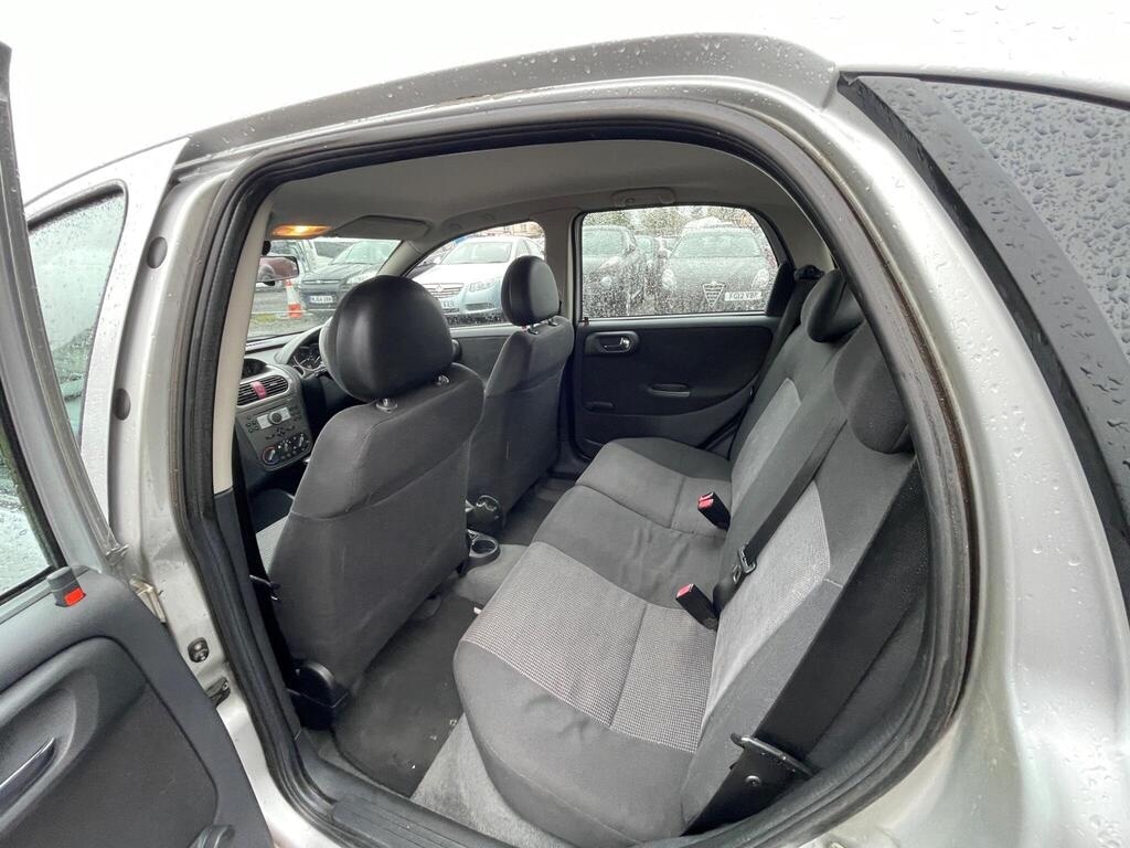 Used Vauxhall Corsa 2005 for sale - 77024071: Photo 12