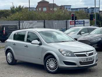 2010 (59) - 1.4i 16V Life 5dr
