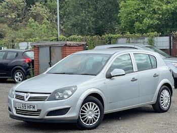 Used Vauxhall Astra 2010 for sale - 75406210: Photo
