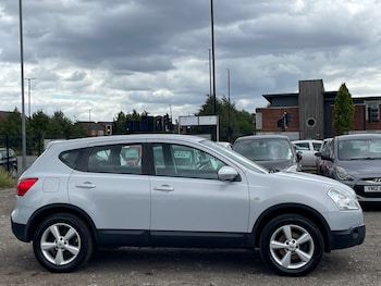Used Nissan Qashqai 2010 for sale - 75483192: Photo