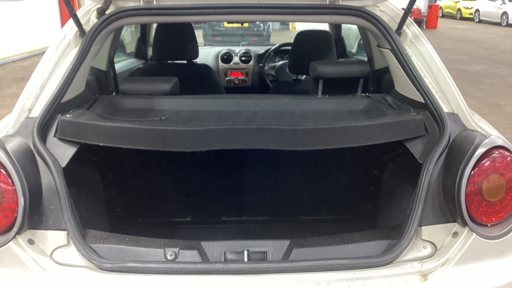 Used Alfa Romeo MiTo 2011 for sale - 76734776: Photo 8