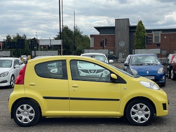 Used Peugeot 107 2010 for sale - 79432195: Photo