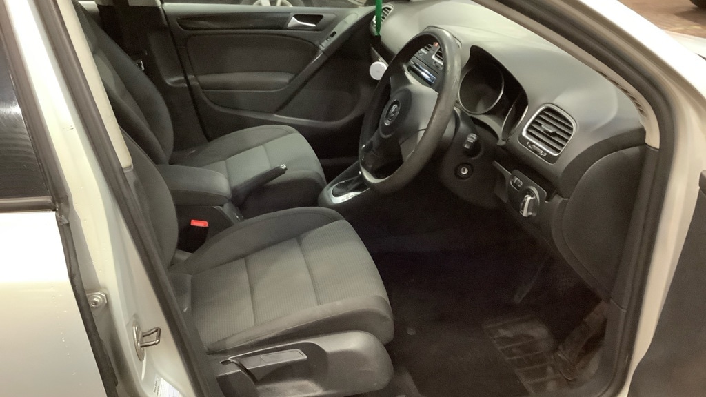 Used Volkswagen Golf 2009 for sale - 77183314: Photo 10