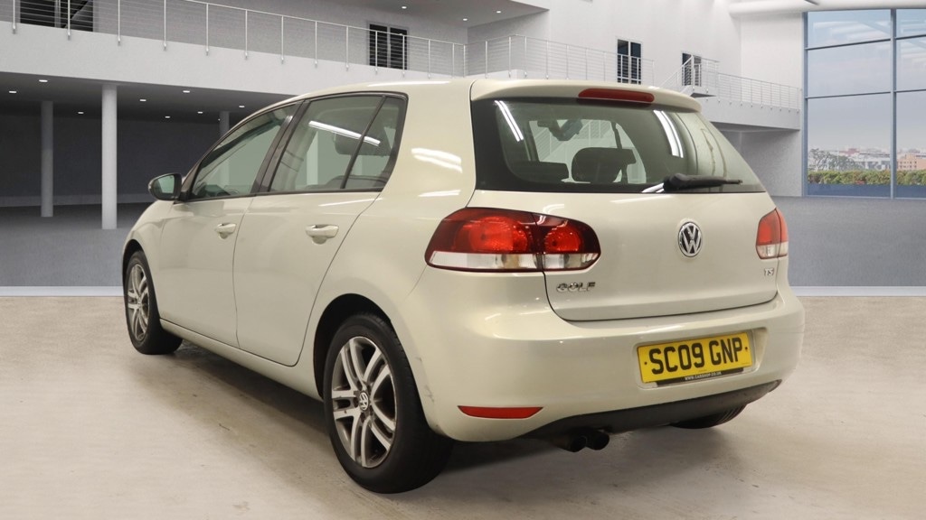 Used Volkswagen Golf 2009 for sale - 77183314: Photo 3