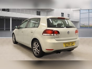 Used Volkswagen Golf 2009 for sale - 77183314: Photo