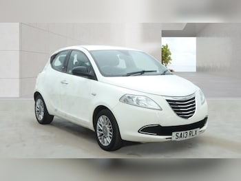 Used Chrysler Ypsilon 2013 for sale - 78197152: Photo