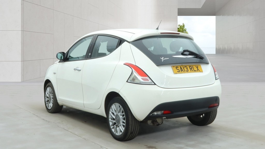Used Chrysler Ypsilon 2013 for sale - 78197152: Photo 3