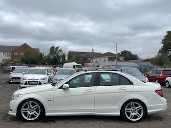Used Mercedes-Benz C-Class 2011 for sale - 75852836: Photo