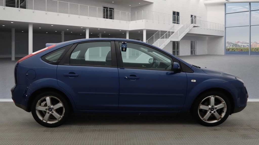 Used Ford Focus 2007 for sale - 76684479: Photo 6