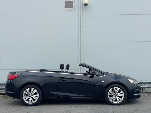 Used Vauxhall Cascada 2013 for sale - 75254462: Photo 2