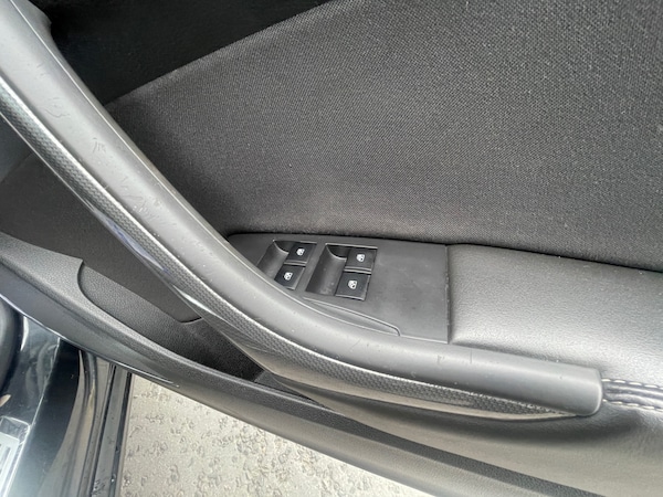 Used Vauxhall Cascada 2013 for sale - 75254462: Photo 30