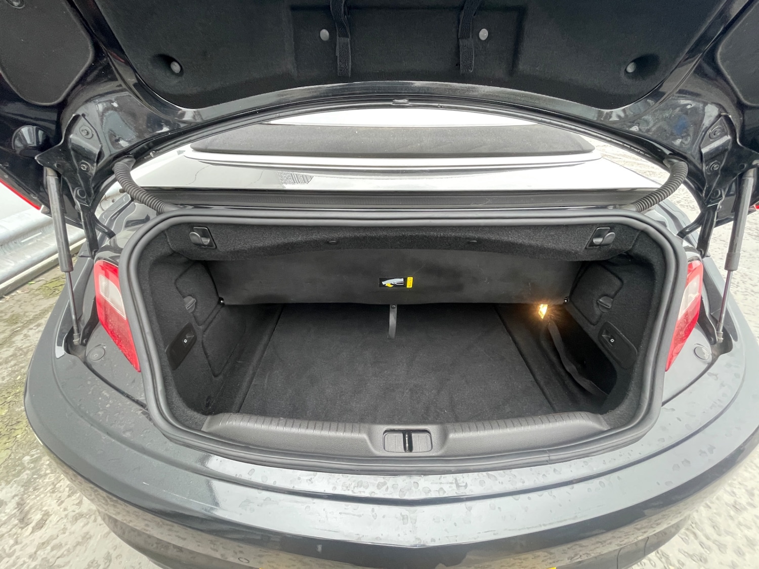 Used Vauxhall Cascada 2013 for sale - 75254462: Photo 36