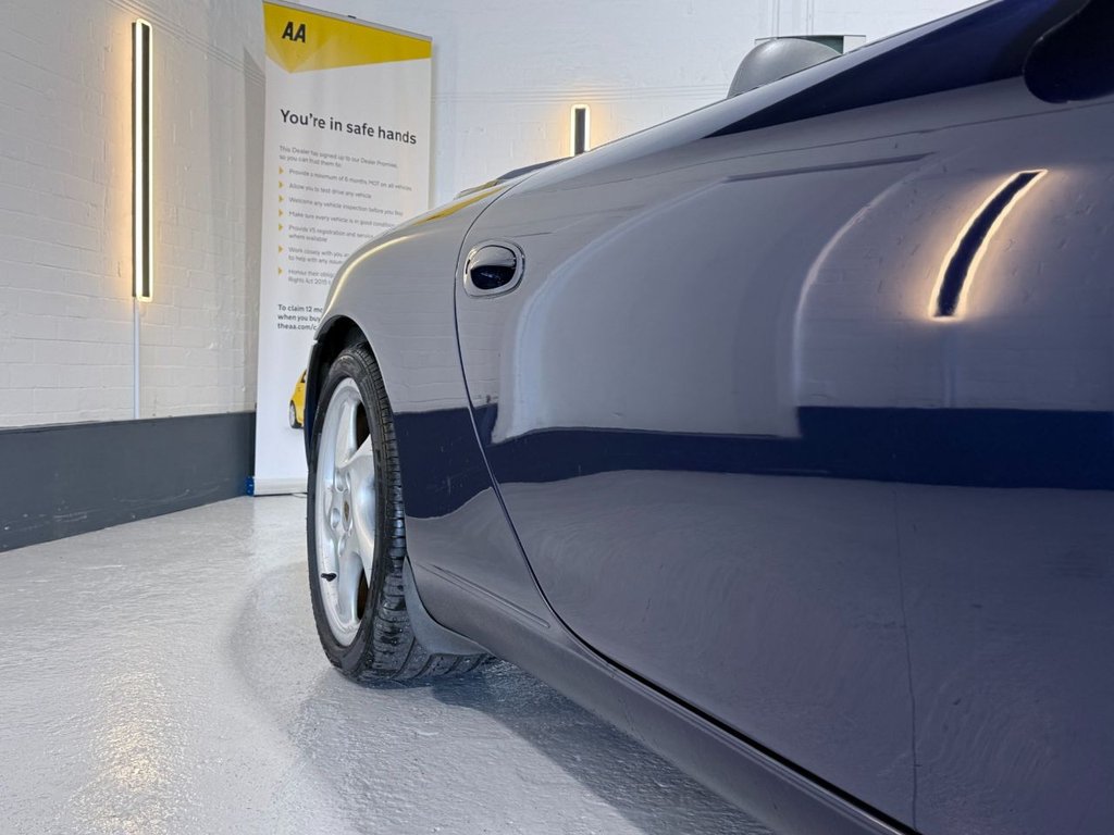 Used Porsche 911 2002 for sale - 77551449: Photo 29