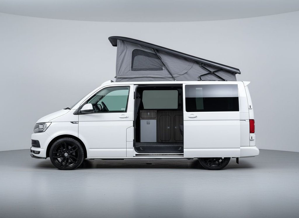 Used Volkswagen Transporter 2015 for sale - 77551446: Photo 1