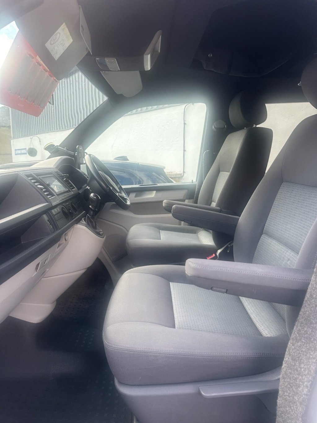 Used Volkswagen Transporter 2015 for sale - 77551446: Photo 29