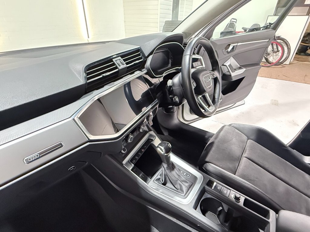 Used Audi Q3 2020 for sale - 76621577: Photo 37