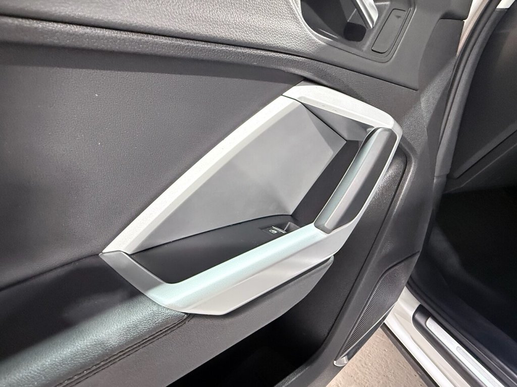 Used Audi Q3 2020 for sale - 76621577: Photo 38