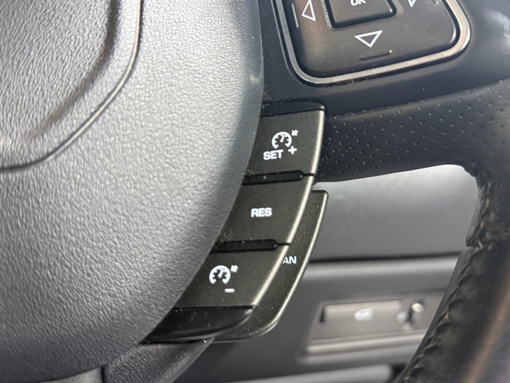 Used Land Rover Range Rover Evoque 2012 for sale - 76621576: Photo 24