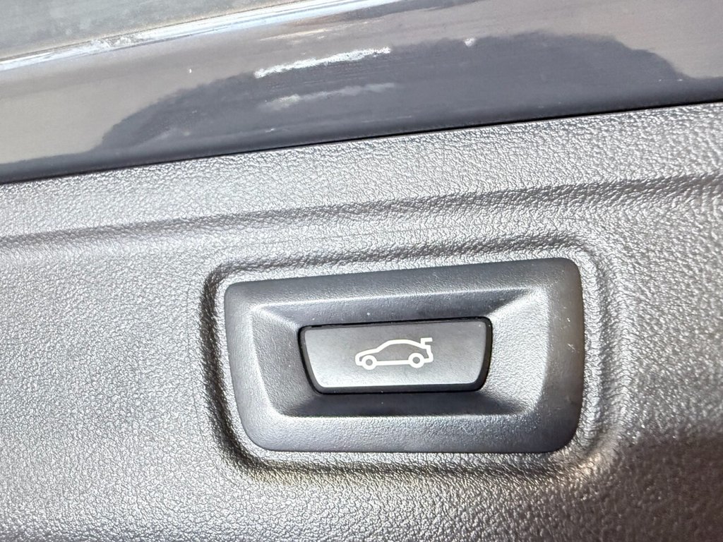 Used BMW 3 Series 2021 for sale - 76621567: Photo 33