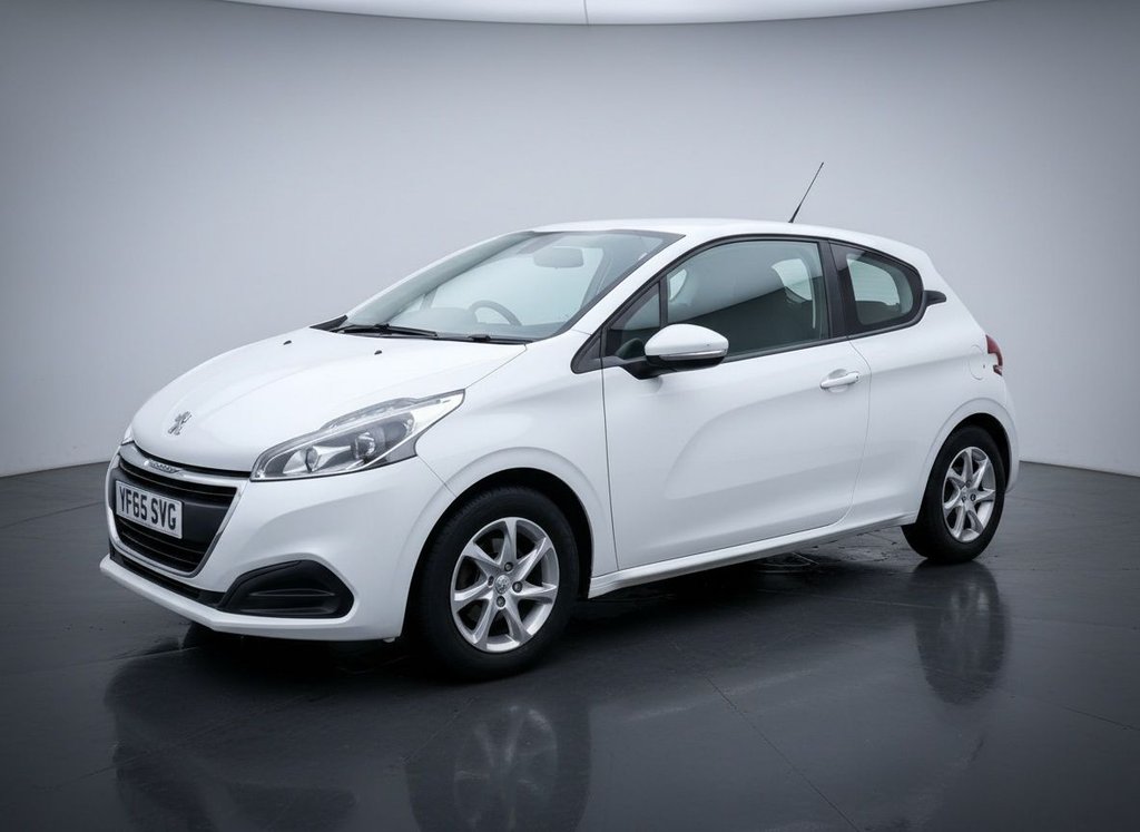Used Peugeot 208 2015 for sale - 77600139: Photo 3