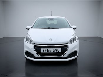 Used Peugeot 208 2015 for sale - 77600139: Photo