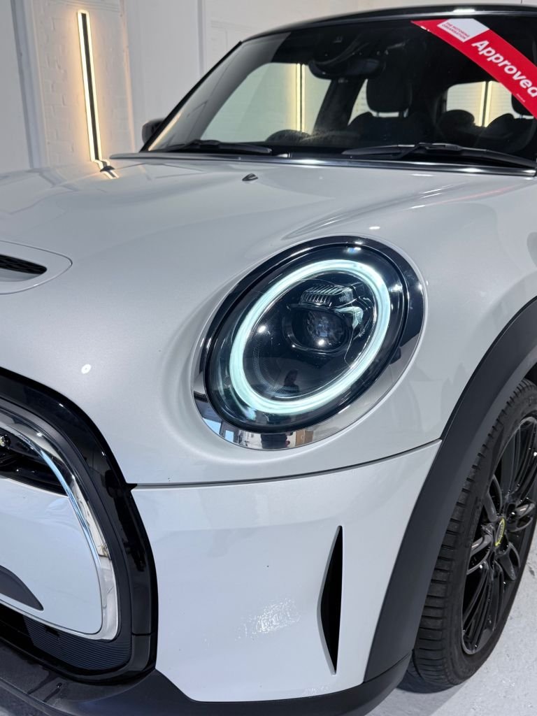 Used MINI Hatch 2021 for sale - 76621599: Photo 10