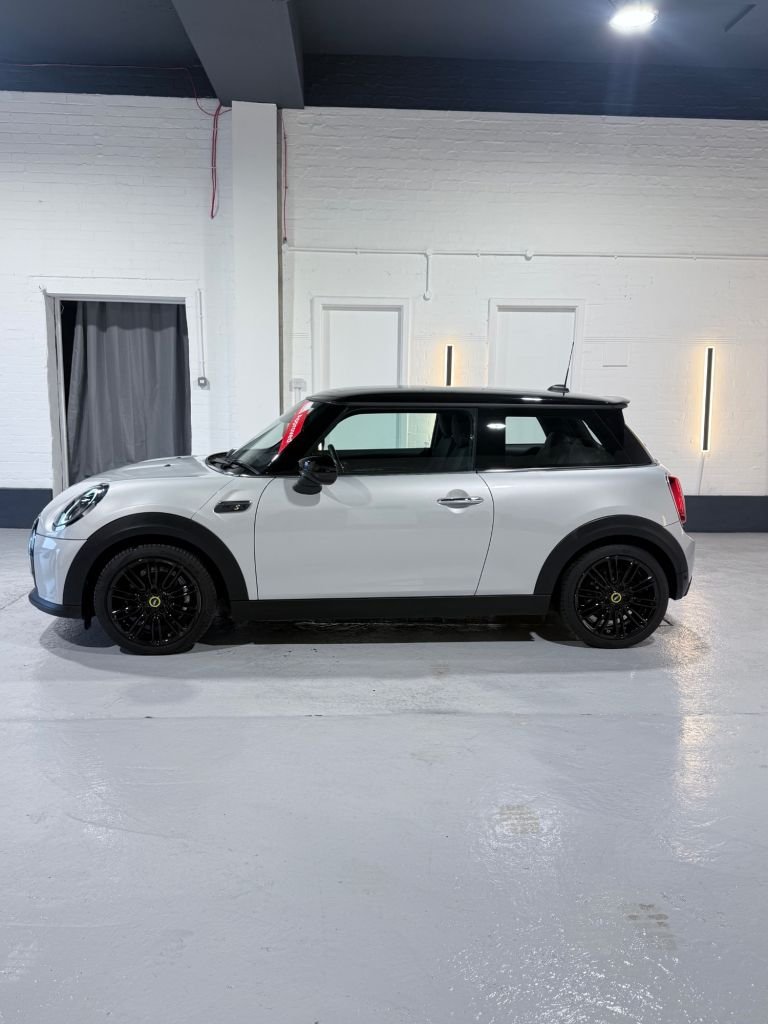 Used MINI Hatch 2021 for sale - 76621599: Photo 13