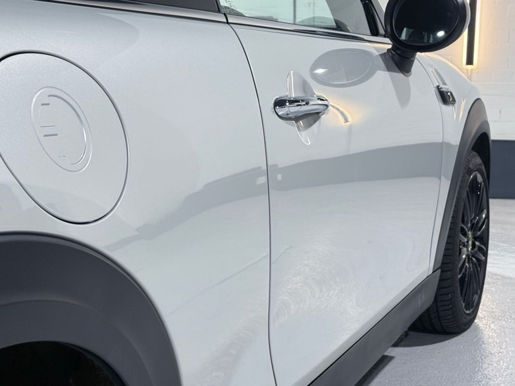 Used MINI Hatch 2021 for sale - 76621599: Photo 30