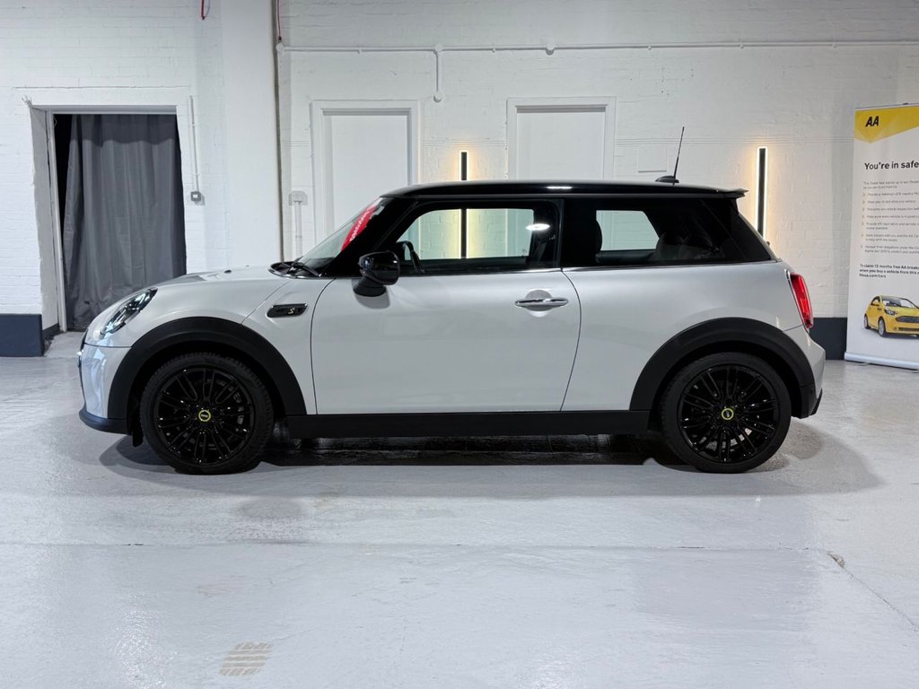 Used MINI Hatch 2021 for sale - 76621599: Photo 33