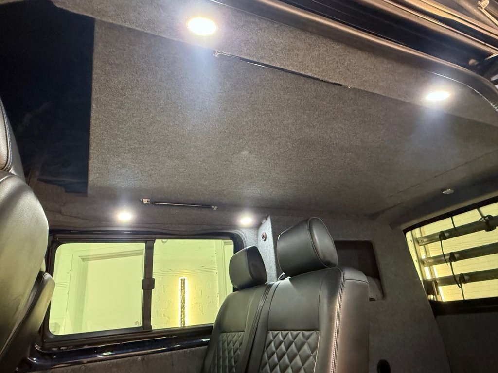 Used Volkswagen Transporter 2015 for sale - 77551458: Photo 24