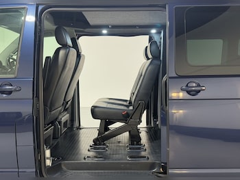 Used Volkswagen Transporter 2015 for sale - 77551458: Photo