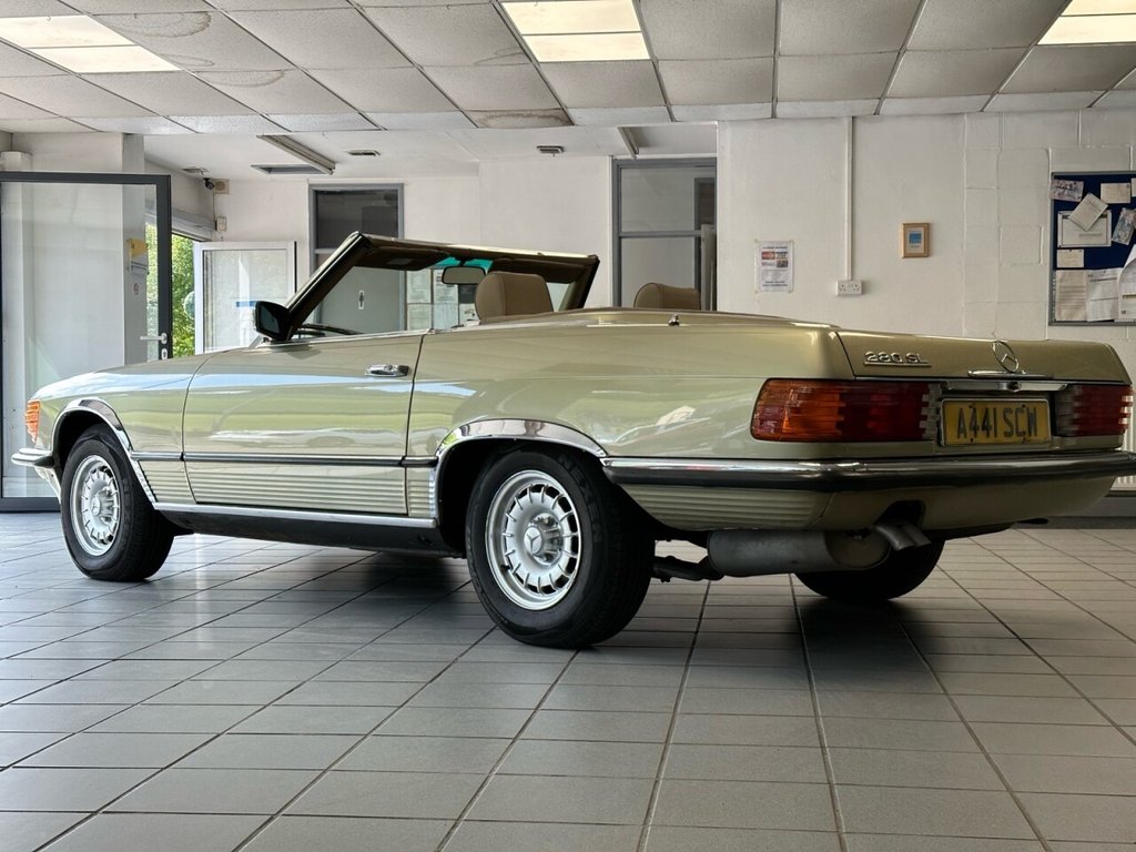 Used Mercedes-Benz 280 SL 1984 for sale - 77551445: Photo 34
