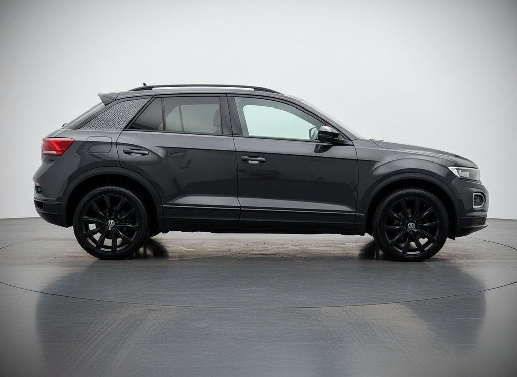 Used Volkswagen T-Roc 2021 for sale - 78140769: Photo 2