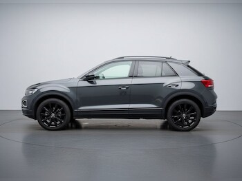 Used Volkswagen T-Roc 2021 for sale - 78140769: Photo