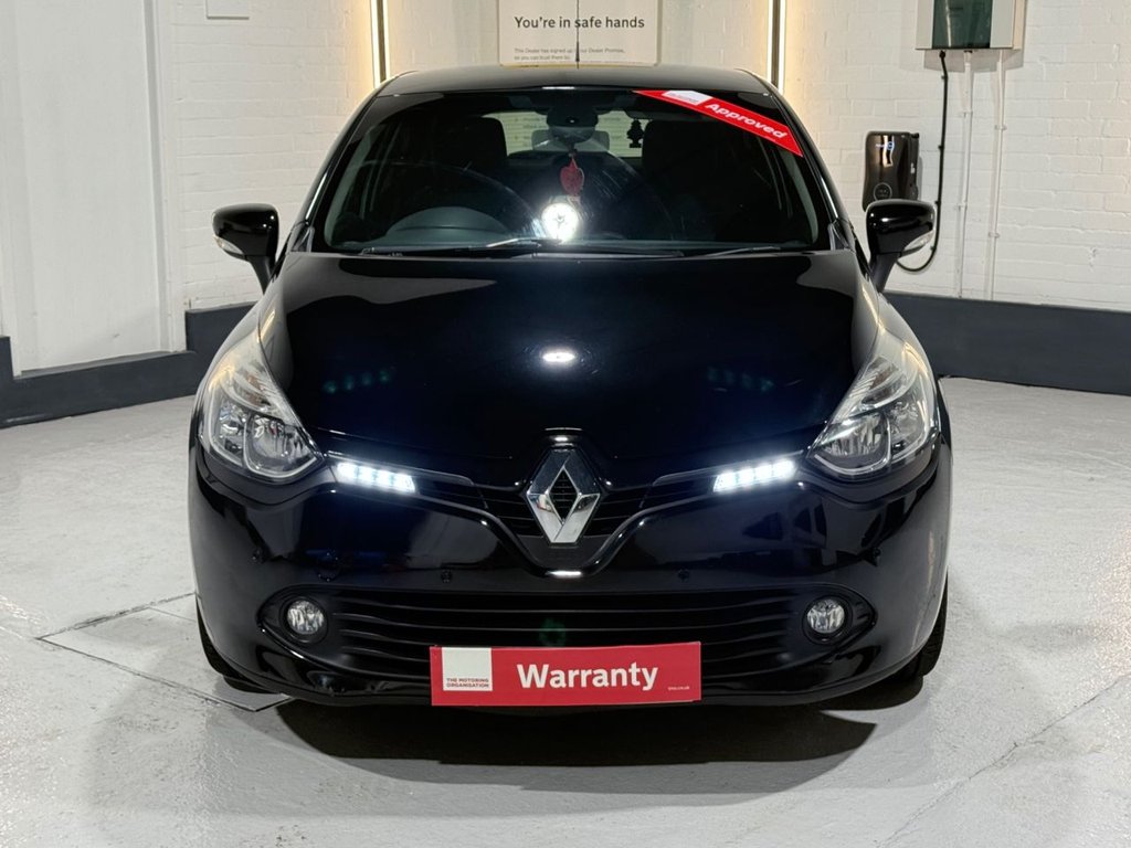 Used Renault Clio 2015 for sale - 76621598: Photo 16