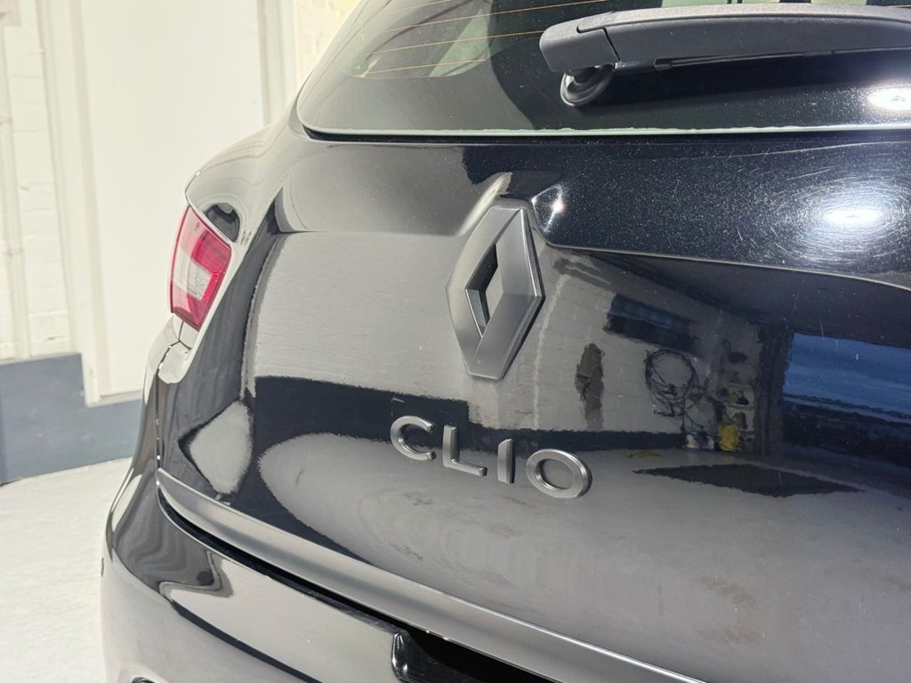 Used Renault Clio 2015 for sale - 76621598: Photo 19